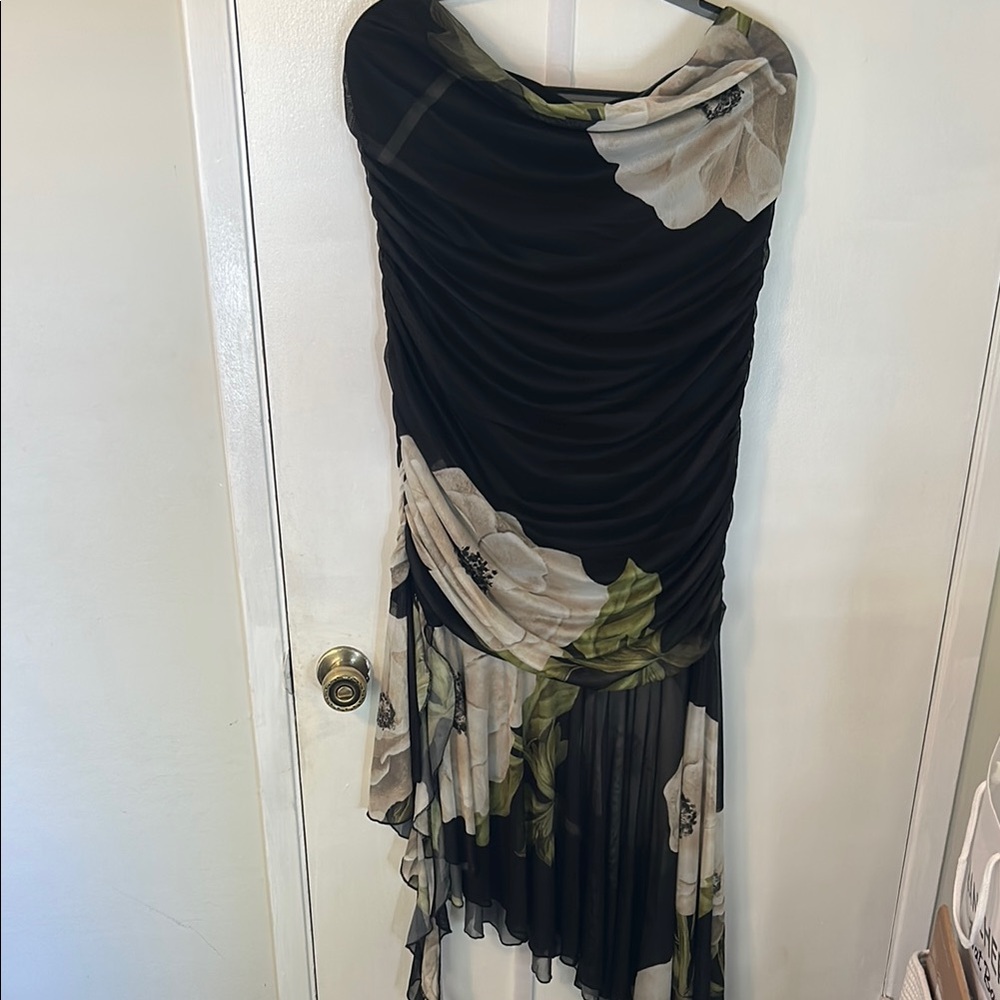SHEIN Black and Cream Asymmetrical Sheath Dress
